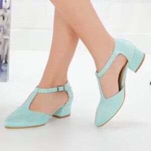 Seafoam Green T-Strap Heels Size 9